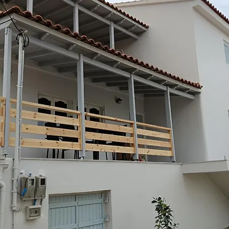 Jane, Quiet, Luxurious, Family Friendly, Spacious, Close To The Beach! *
